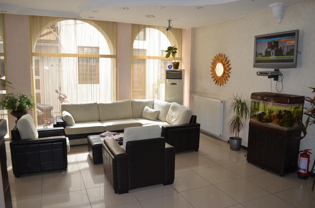 Ayvalik Palas Hotel Buitenkant foto