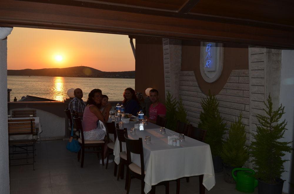 Ayvalik Palas Hotel Buitenkant foto