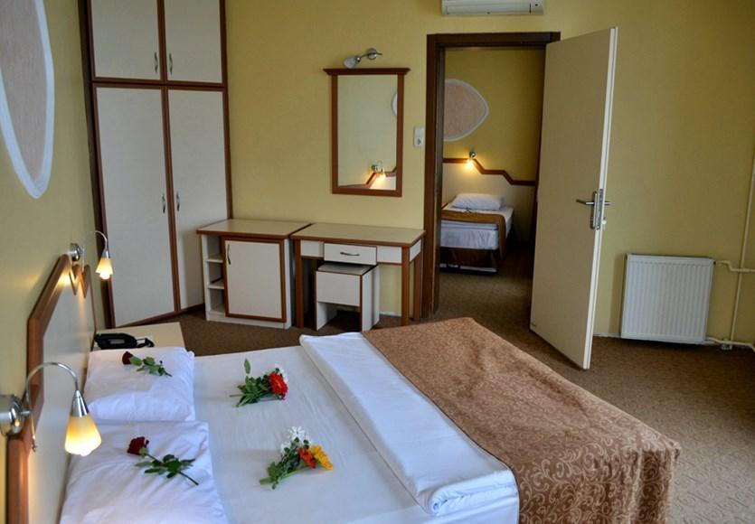 Ayvalik Palas Hotel Buitenkant foto