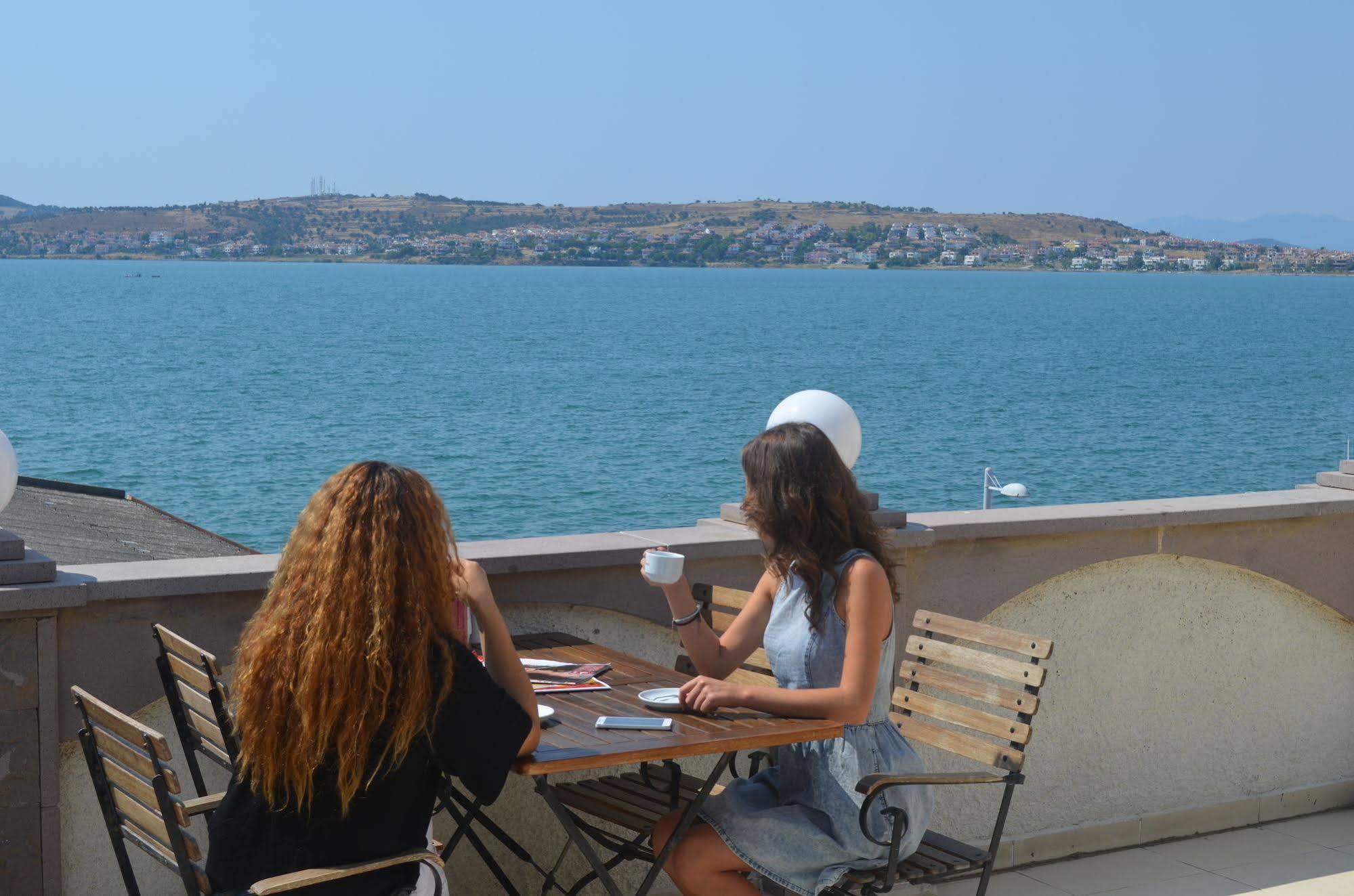 Ayvalik Palas Hotel Buitenkant foto